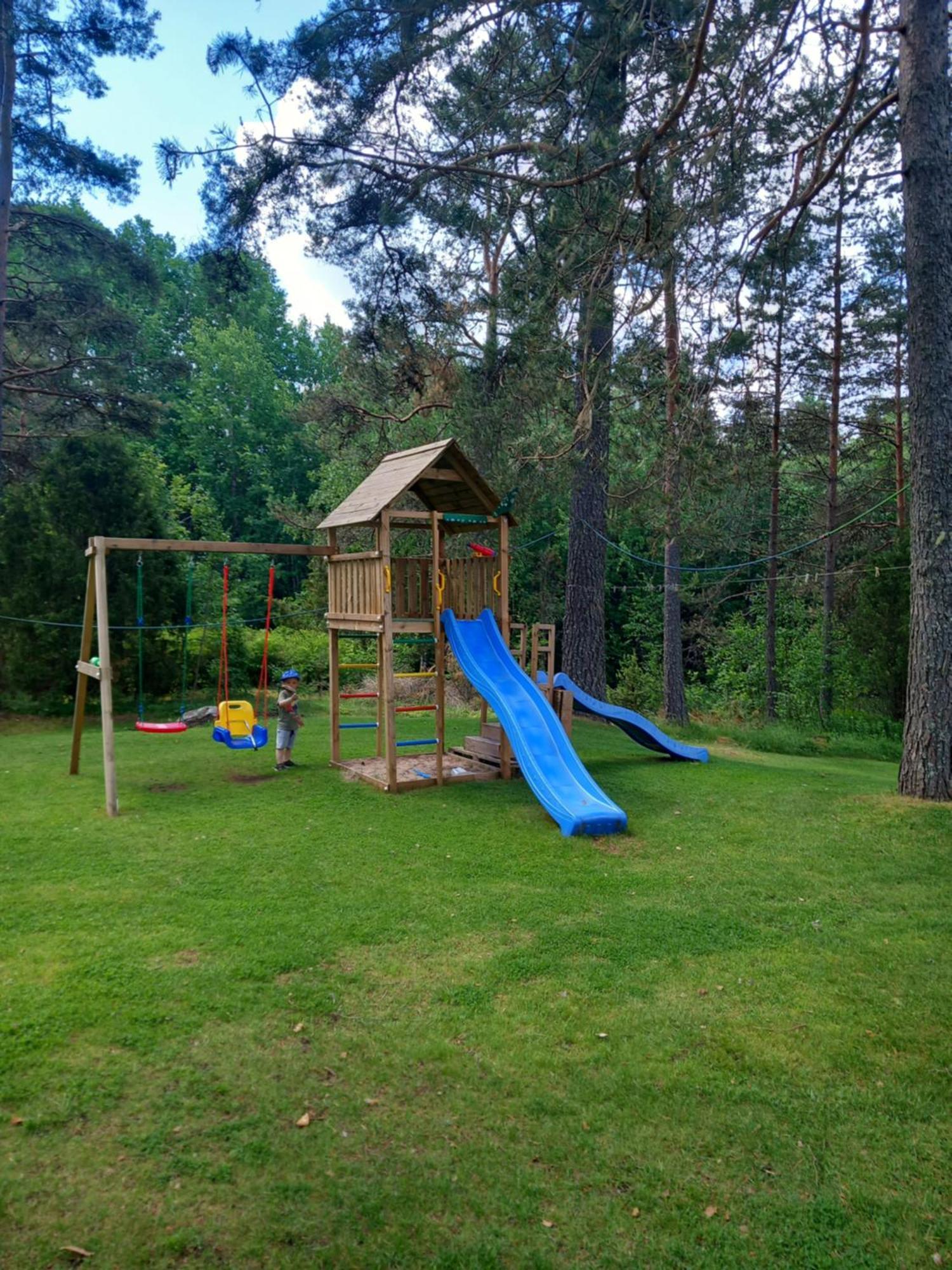 אוריינג Guest House In Holmedal מראה חיצוני תמונה